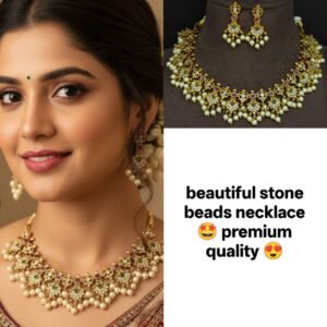 Beautiful gold look necklace