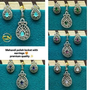 Locket with earrings