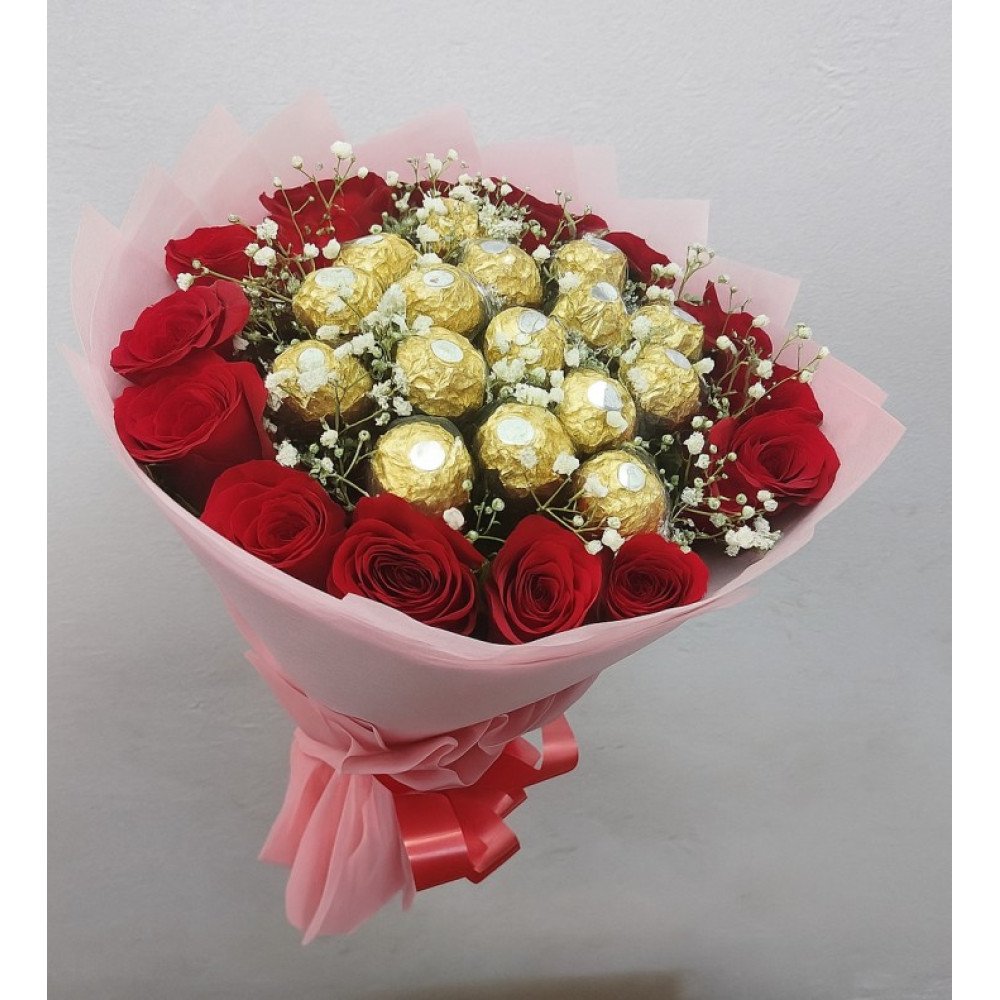 Golden Love ? Ferrero & Rose Fusion Bouquet